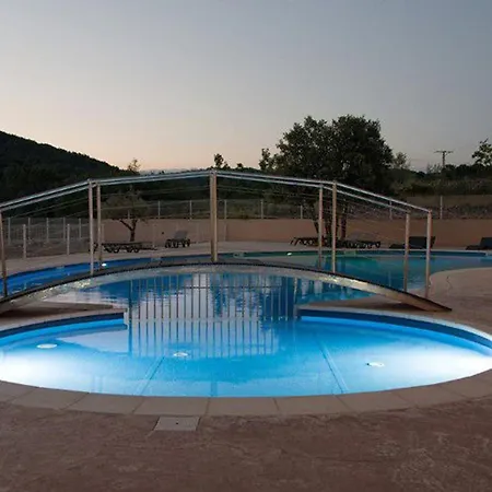 Mobil 6 Pers Avec Terrasse, 3 - Api-1-52-651 Kamp alanı *